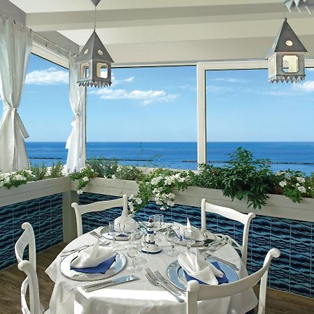 Hotel Maremonti غابيتّشي ماري المطعم الصورة